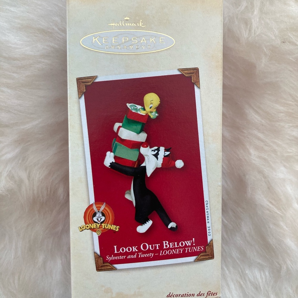 Hallmark Looney Tunes Ornament Sylvester & Tweety